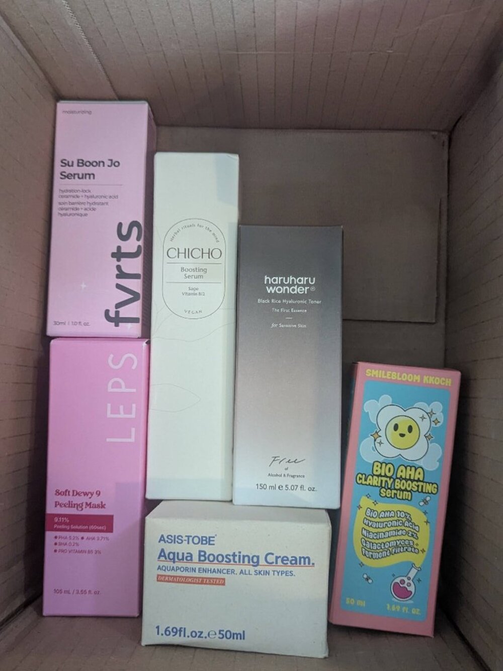 Brand New In Box Sealed Assorted Korean Beauty Bundle From Nuriglow!